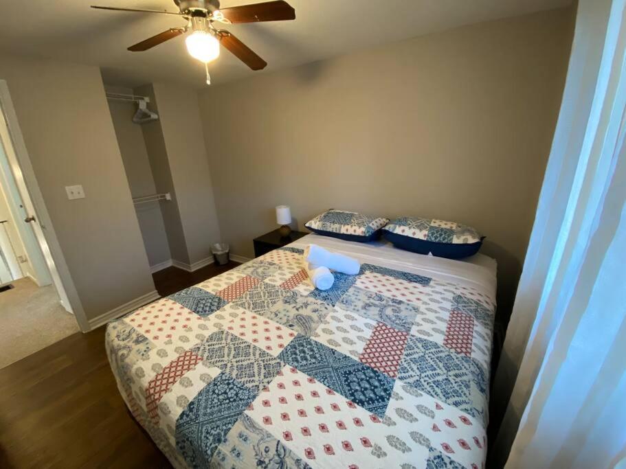 Kingston Comfort Hub Экстерьер фото